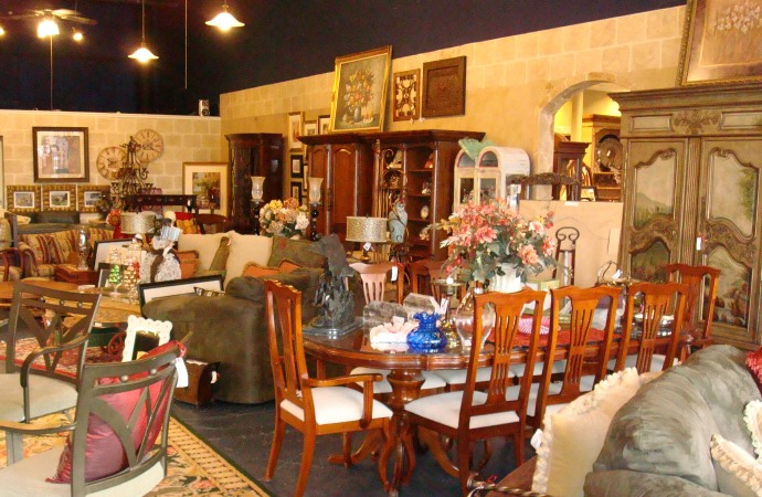 Furniture Consignment - Consignment Store