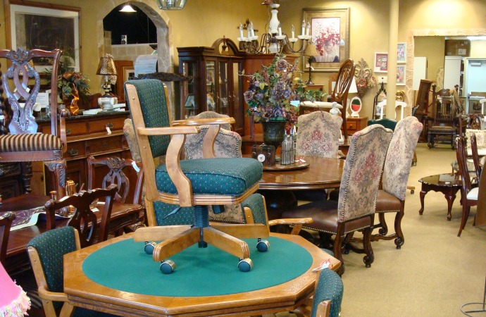 Consignment Furniture